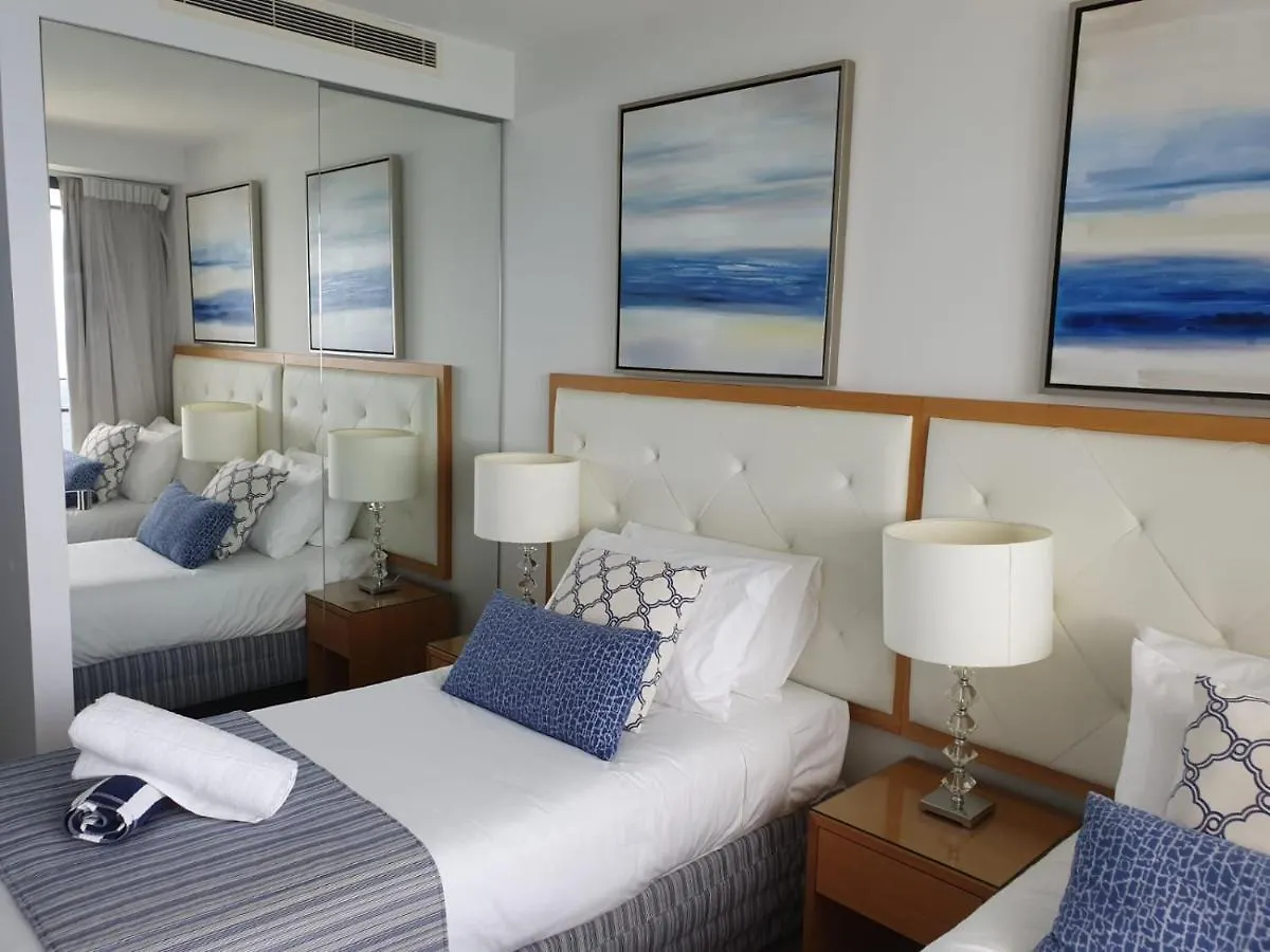 High-End Apartment In The Soul Of Surfers Paradise Gold Coast