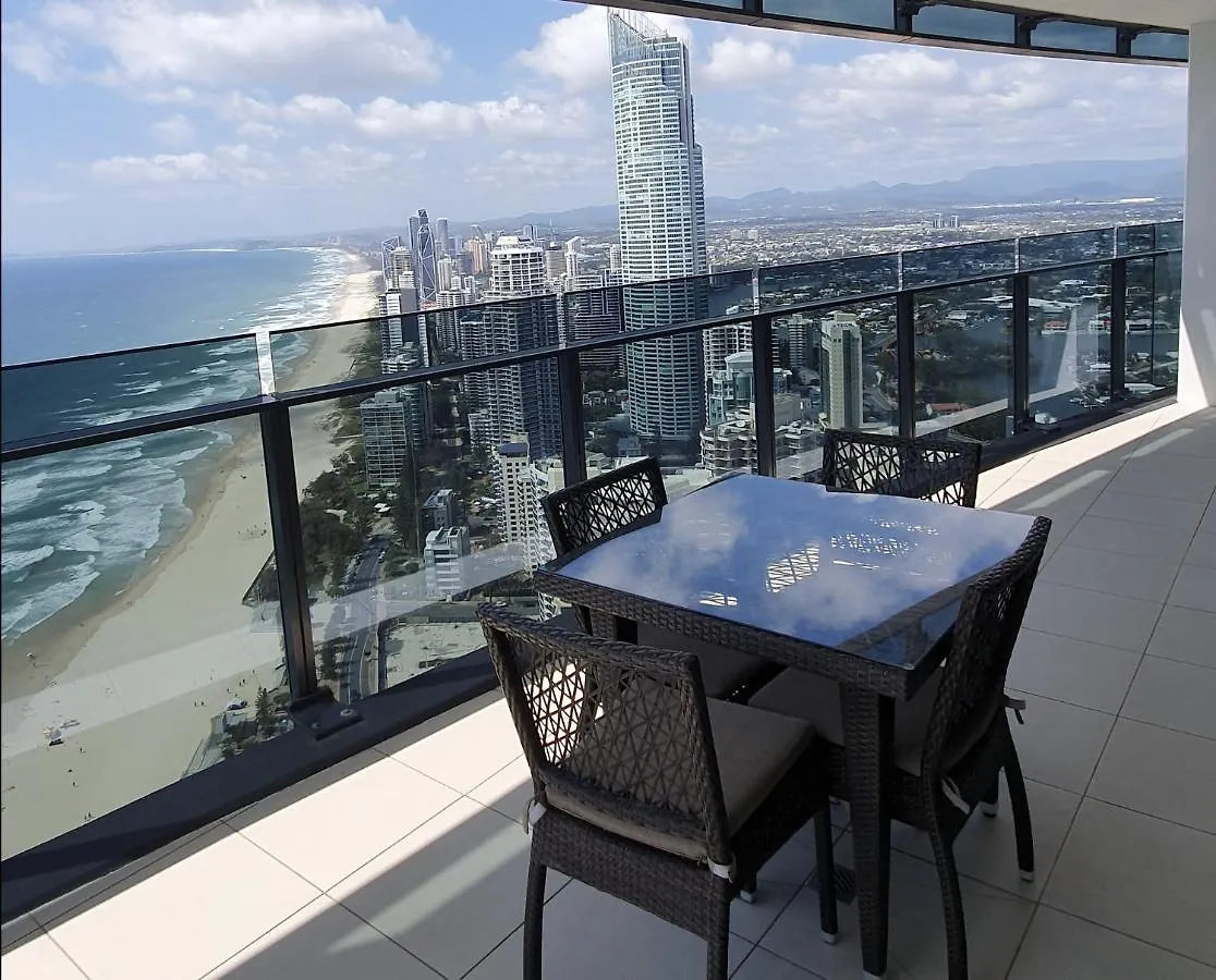 High-End Apartment In The Soul Of Surfers Paradise Gold Coast 0*,
