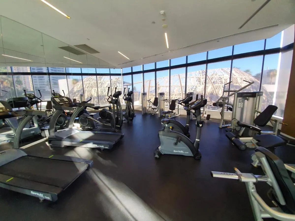High-End Apartment In The Soul Of Surfers Paradise Gold Coast Australia