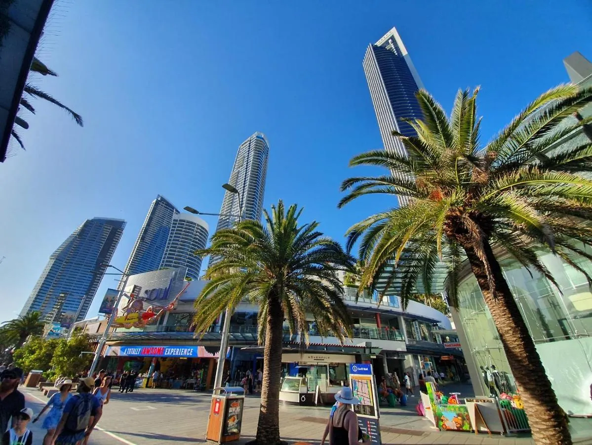 High-End Apartment In The Soul Of Surfers Paradise Gold Coast