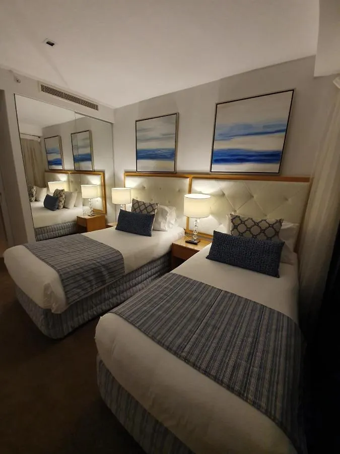 High-End Apartment In The Soul Of Surfers Paradise Gold Coast Australia
