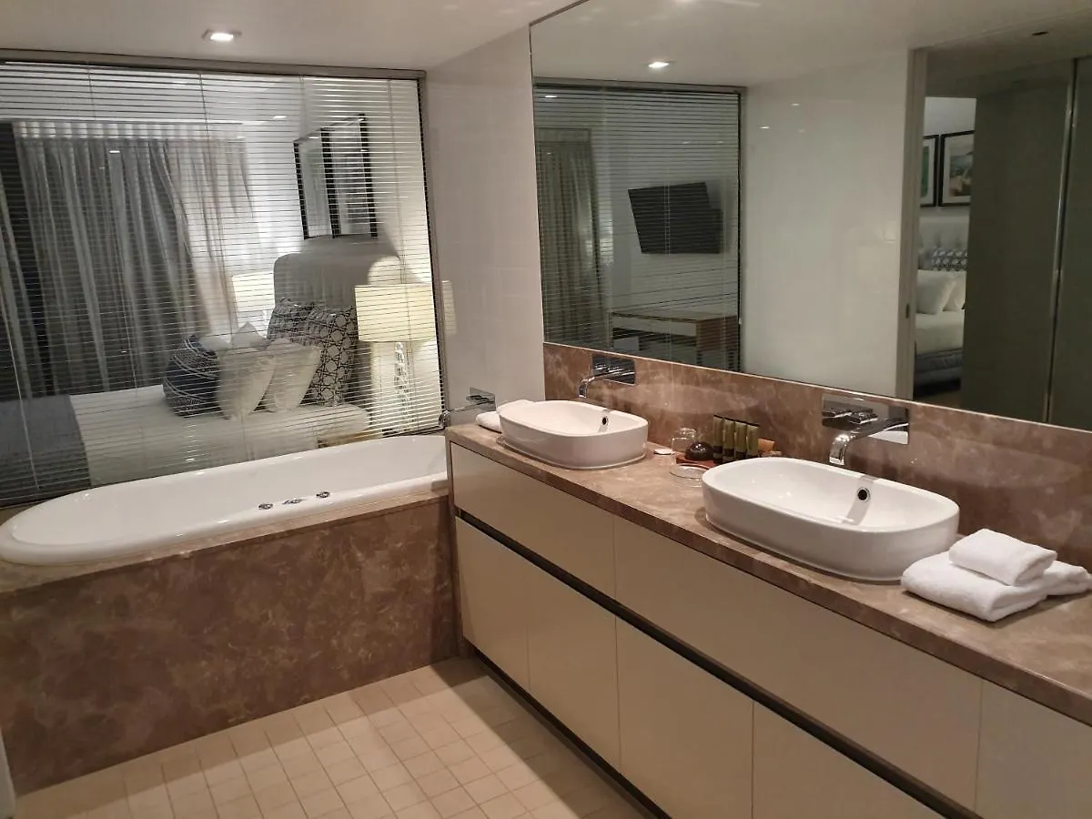 High-End Apartment In The Soul Of Surfers Paradise Gold Coast 0*,