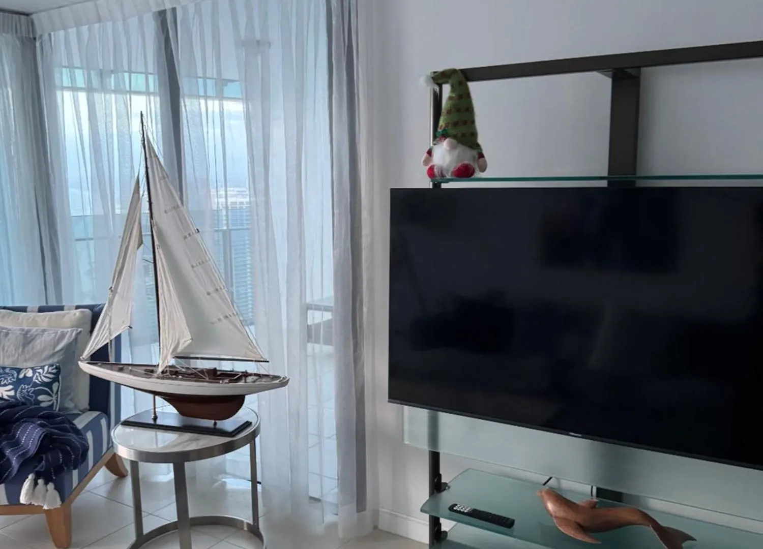 High-End Apartment In The Soul Of Surfers Paradise Gold Coast